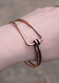 Ce Bracelet Est A La Main Avec Du Fil De Cuivre Tres Epais Solide 9 Veuillez Noter Cette Diapositi Bracelet Cuivre Bijoux Origamis Bijoux En Argent Sterling