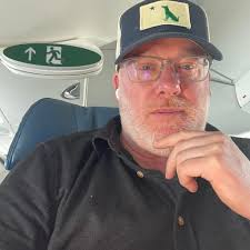 Looking for a contractor to finish the upstairs loft of my garage