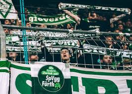Der folgende text stammt aus der feder der ultras fürth 1998 und wurde 2007 im heft erlebnis fußball veröffentlicht. Wir Haben Nun Das Letzte Mal Den Mund Gehalten Faszination Fankurve