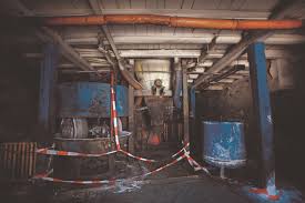 Bei der schindlers fabrik krakau tour besichtigen sie ein ungewöhnliches museum, das auf. Blaufarbenwerk Herr Bochmann Macht Blau Cicero Online