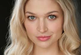 Julia Burrows's Instagram, Twitter & Facebook