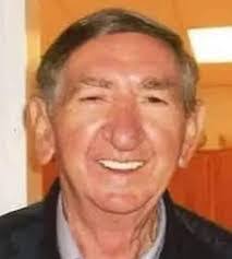 Cecil Ray's Instagram, Twitter & Facebook