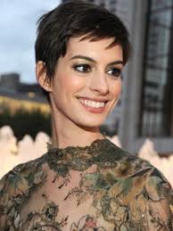 Hair with hollie is back for a second series! Anne Hathaway Short Hair How To Get Short Hair