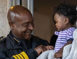 Santa's elves wore blue: Stockton PD spreads holiday cheer to families  touched by violence