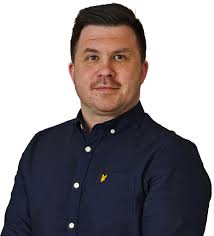 Ny medarbetare på TCT Vi är stolta och glada att idag kunna presentera Mark  Rajevski, vår nya medarbetare på TCT AB. Mark har 7 års erfarenhet av  speditionsbranschen och kommer att stärka