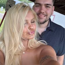 What are the loud booms by the Griffin Estate apartments in Niles?