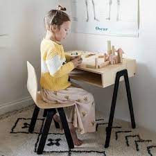 Darauf sollten sie unbedingt beim kauf achten. Kleiner Schreibtisch Fur Kinder In Vielen Farben Kunstbaron