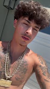 chino🪐 (@youcantfindalex)’s videos with sonido original