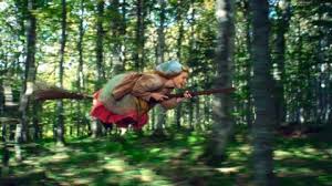 Экранизация одноименной книги отфрида пройслера, о юной ведьме и верном друге, вороне абрахасе. Die Kleine Hexe 2018 Film Trailer Kritik