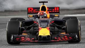 Max verstappen dominated qualifying for the french grand prix to put his red bull on pole position. Max Verstappen Rijdt Ruim 400 Kilometer In Nieuwe Auto Op Testdag De Volkskrant
