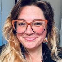 Amy Cullen's Instagram, Twitter & Facebook