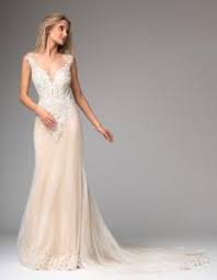 Maybe you would like to learn more about one of these? Schmale Brautkleider Elegant Klassisch Jetzt Online Kleiderfreuden