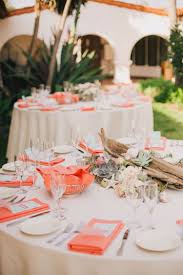 Cette idée déco présente ses avantages et ses inconvénients. Centre De Table Pour Mariage Sur La Plage 10 Idees Qui Emmenent Au Bord De La Mer Et De L Ocean