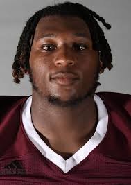 Ratledge Helps No. 1 Bulldogs Stay Unbeaten