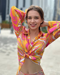 Dia Miller @dia_miller_love Cheerful, lively model, bold, beautiful photo  sessions.