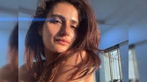 fatima sana shaikh epilepsy: Fatima Sana Shaikh opens up about epilepsy  diagnosis, says exercising daily makes her 'feel good'