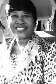 Lillie Dickerson's Instagram, Twitter & Facebook