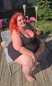 1/2 price subscriptions atm, get over to best onlyfans ssbbw with huge  assets now ! : r/OnlyFansFaces