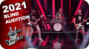 Já começaram os preparativos para a temporada 2021 do the voice kids. Ramones Blitzkrieg Bop Batteries Of Rock The Voice Kids 2021 Blind Auditions Youtube