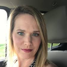 Heather Volk's Instagram, Twitter & Facebook