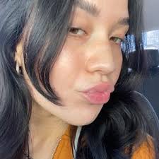 mia munoz (@miamunozzz)