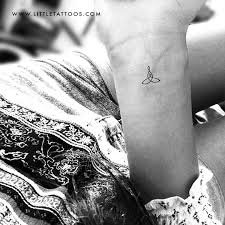 Family tattoos are also a great way to pay tribute to deceased family members, and to keep them forever in your memory and close to you. 70 Family Tattoos Ideas In 2021 Family Tattoos Tattoos Sister Tattoos