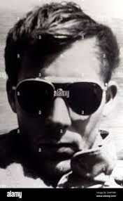 Journalism 1960s hi-res stock photography and images