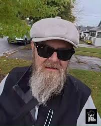 KFC's Pickle Menu: Genius or Chaotic Innovation? #kfc #dillpickle  #limitededition