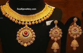 Image Result For Uncut Diamond Necklace Sets Malabar Gold Malabargoldjewellery Gold Jewelry Fashion Gold Necklace Designs Gold Fashion Necklace