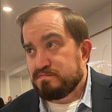 Well I'm a punk rocker yes I am" now completely lives in my head. #Superman