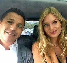 Born 19 december 1988), also known simply as alexis. This Stunning Blonde Is Mayte Rodriguez The New Girlfriend Of Chilean Soccer Player Alexis Sanchez Her Stud New Girlfriend Alexis Sanchez Good Soccer Players