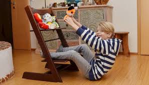 Die jäger müssen jetzt versuchen die anderen kinder, eltern oder. 9 Kinderspiele Fur Zuhause Das Schloss An Der Eisenstrasse