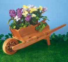 Planter Woodworking Plans Wheelbarrow Planter Wood Plan Wheelbarrow Planter Wheelbarrow Garden Projects