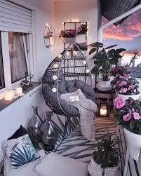 Pin Di Chiara Giordano Su Idee Casa Decorazione Balcone Di Appartamento Decorazione Da Balcone Arredamento Da Balconi Piccoli