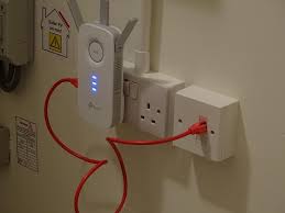 Plug your range extender into a power outlet near your main router/ap. How To Setup Your Tp Link Ac1750 Wi Fi Range Extender