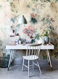 Floral Style Inspiration Get The Look Modern Floral Wallpaper Floral Bedroom Decor