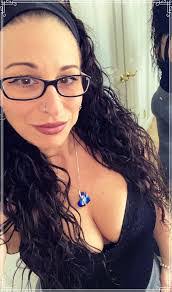 Felicia Lyles's Instagram, Twitter & Facebook