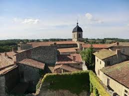 Les croissants, la brioche et les pains au chocolat sont des produits chers et puis ça fait grossir, alors quand on en achète c'est plutôt le dimanche matin. 15 Top Activites Et Visites A Faire Absolument De L Ain