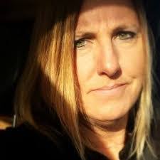 Stacie Bennett's Instagram, Twitter & Facebook