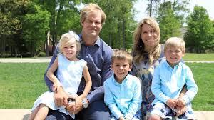 Latest on te greg olsen including news, stats, videos, highlights and more on nfl.com. Daily Dose Helping Little Hearts Grow Big Kara And Greg Olsen S Legacy Of Love