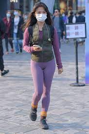 Asian cameltoe Outfits with leggings