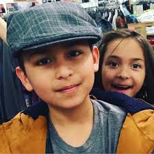 Glen Gonzalez's Instagram, Twitter & Facebook