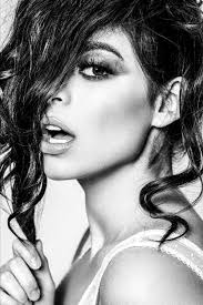 Sasha Prendes, electrifying Cuban-American Singer from Kansas, announces  her arrival with gleaming new pop hit, “Shake This”