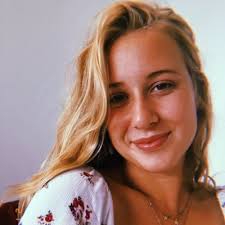 Fleur Harrison (@FleurieHarrison)