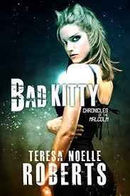 The pictures are in black and white. Bad Kitty Chronicles Of The Malcolm Book 2 English Edition Ebook Roberts Teresa Noelle Amazon De Kindle Shop