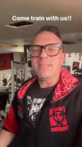 Thursday at Metro Fitness Worthington, Ron Dusty and I will be training.  Stay tuned to my stories for exact details tomorrow. Probably 5-6pm. Then  see you at the Mutant booth all weekend long! ...