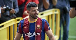 Aguero is nearing an agreement with barcelona to be announced after the champions league final, according to reports. Aguero To Play Backup Role At Barca Following Move From City
