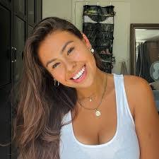 Christina Aviles's Instagram, Twitter & Facebook