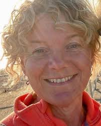 Today marks one year since the passing of Linda Goode, a cherished  supporter of Brain Tumour Research. Linda, a devoted mother of three and an  identical triplet, was diagnosed with a glioblastoma