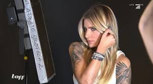 Sie wuchs bis zu ihrem siebten lebensjahr in berlin auf und zog dann gemeinsam mit ihrer mutter nach. Taff Video Das Exklusive Interview Mit Sophia Thomalla Prosieben